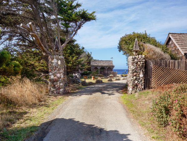Mendocino Home 982881