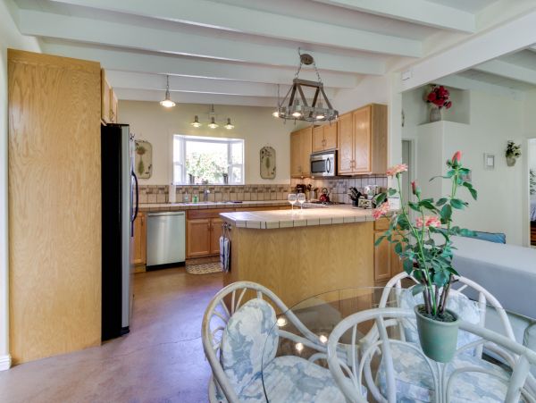 Mendocino Home 982882