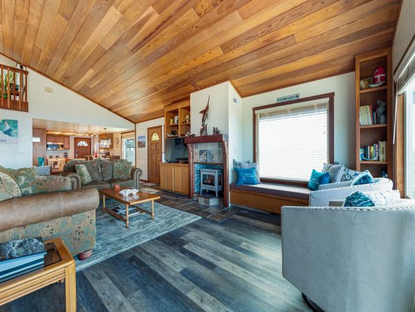 Mendocino Home 982885