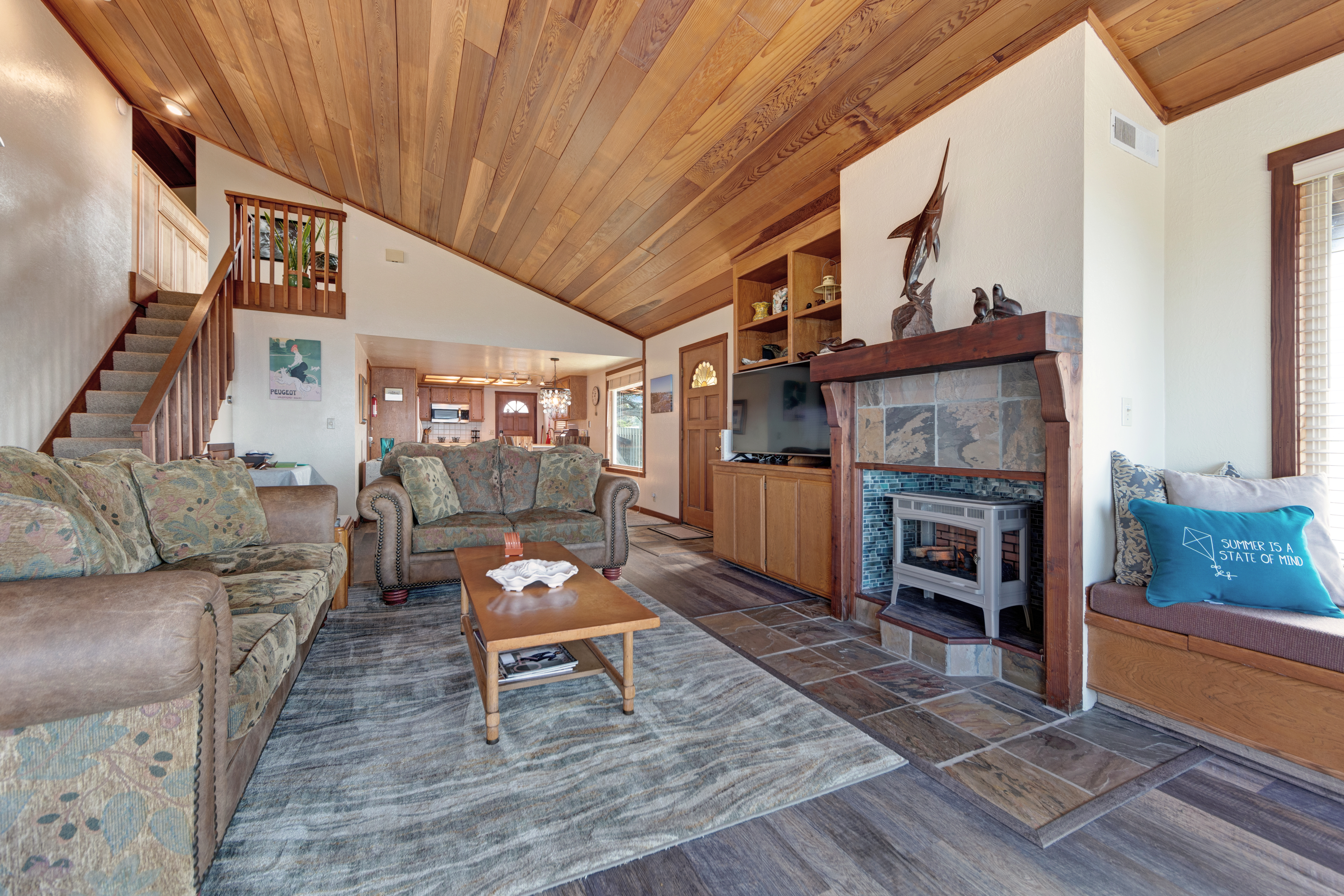 Mendocino Home 982885