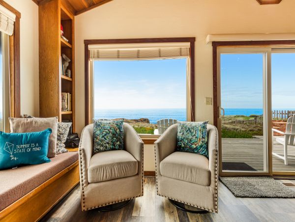 Mendocino Home 982885