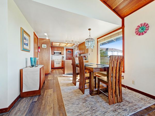 Mendocino Home 982885