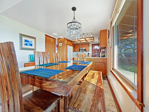 Mendocino Home 982885