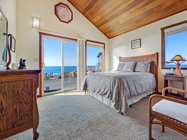 Mendocino Home 982885