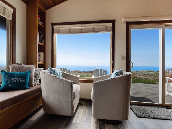 Mendocino Home 982885