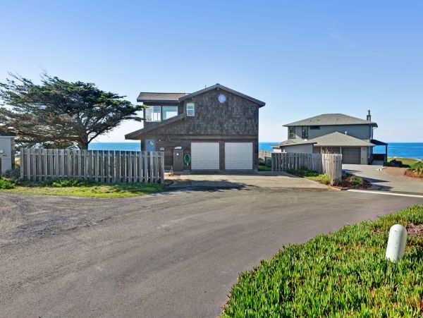 Mendocino Home 982885