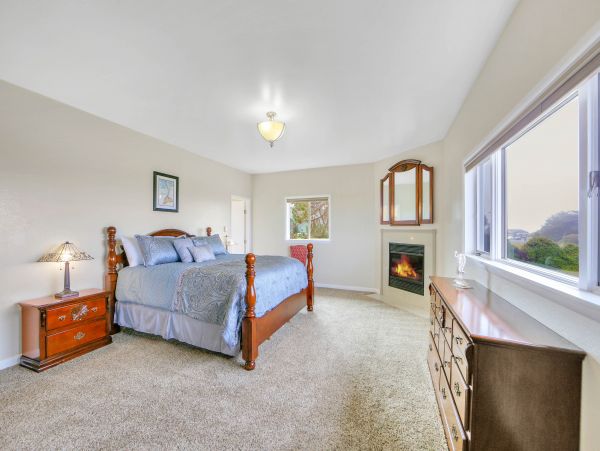 Mendocino Home 982886