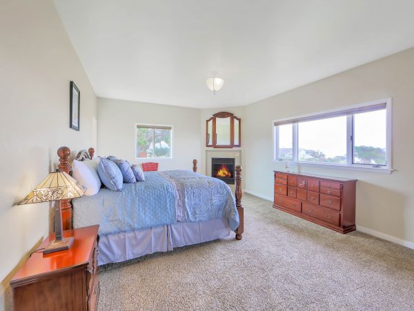 Mendocino Home 982886