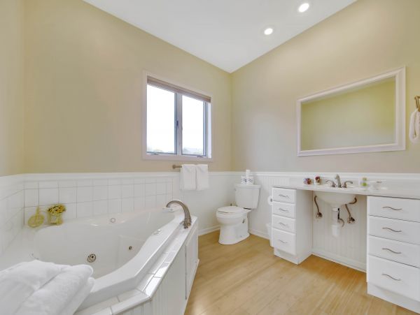 Mendocino Home 982886