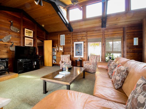 Mendocino Home 982889