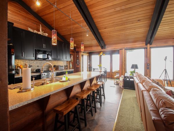 Mendocino Home 982889