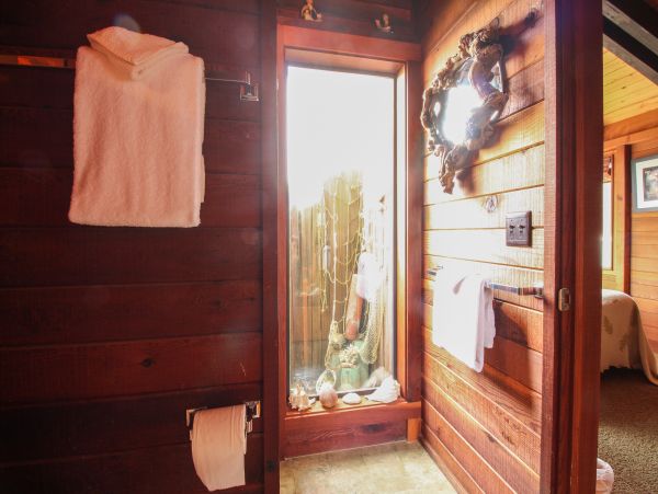Mendocino Home 982889