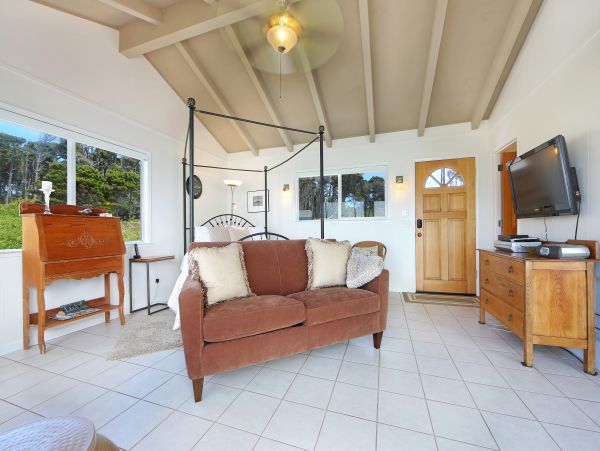 Mendocino Home 982890