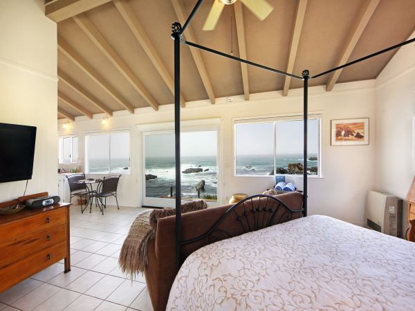 Mendocino Home 982890