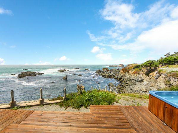 Mendocino Home 982890