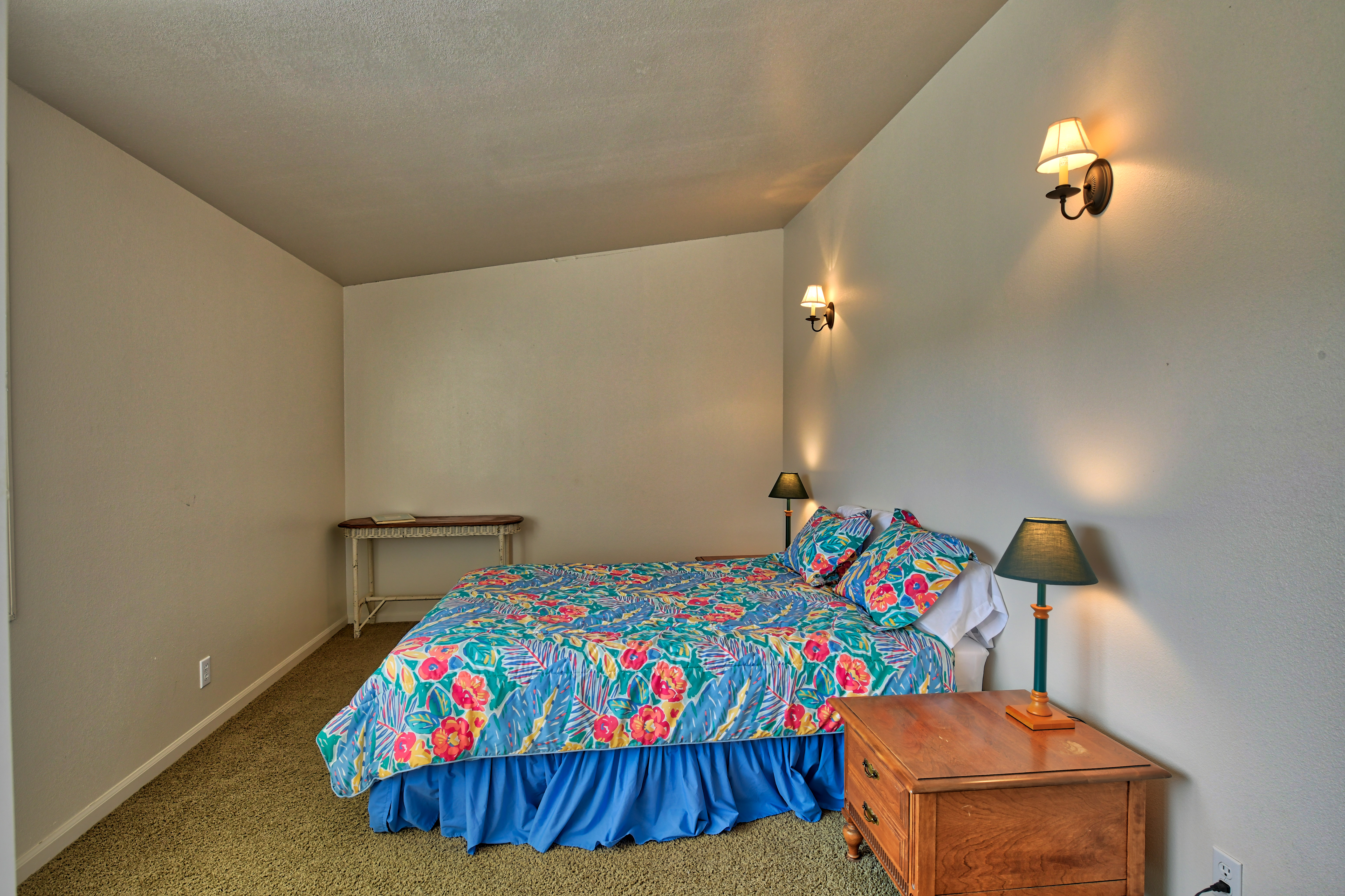 What A Wonderful Home Away From Home a True Beach Beauty