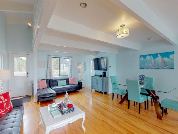 Mendocino Home 982893