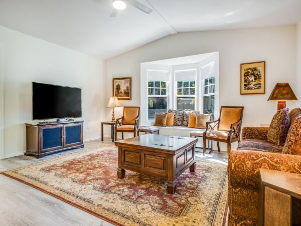 Mendocino Home 982894
