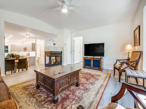 Mendocino Home 982894