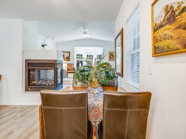 Mendocino Home 982894