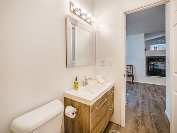 Mendocino Home 982894