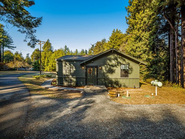 Mendocino Home 982894