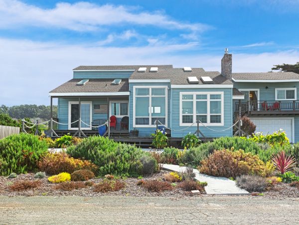 Mendocino Home 982895