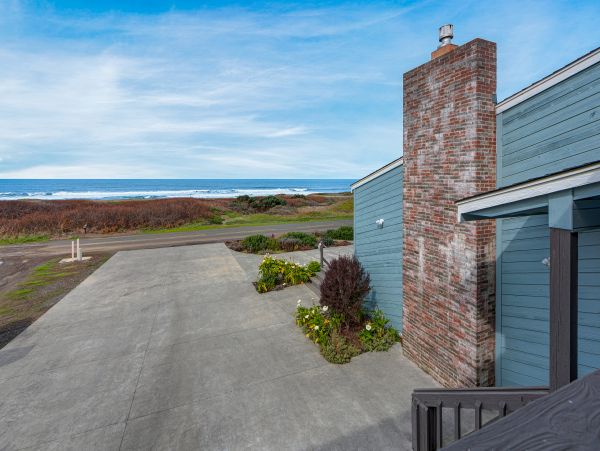 Mendocino Home 982896