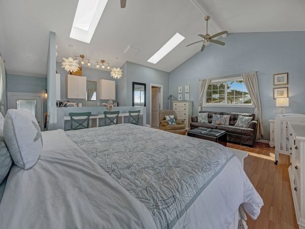 Mendocino Home 982896