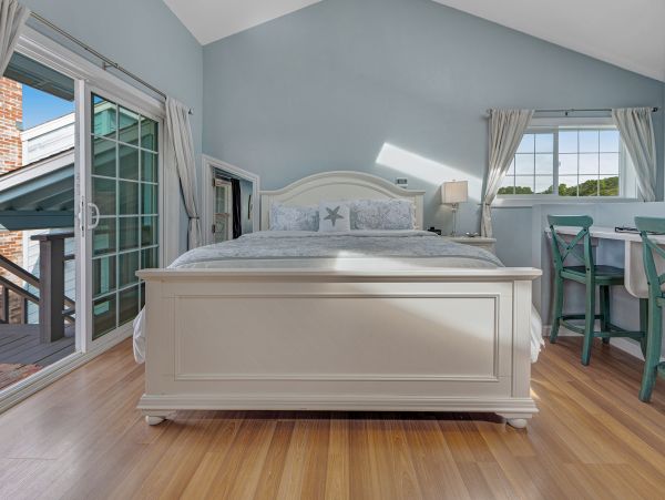 Mendocino Home 982896