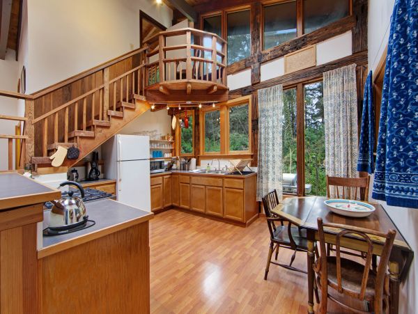Mendocino Home 982898