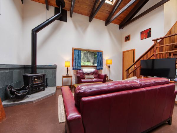 Mendocino Home 982898
