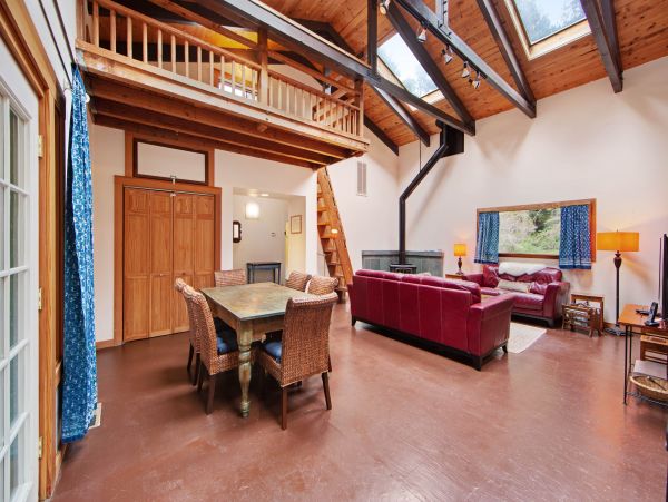 Mendocino Home 982898