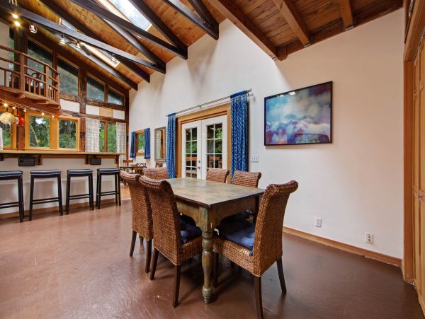 Mendocino Home 982898