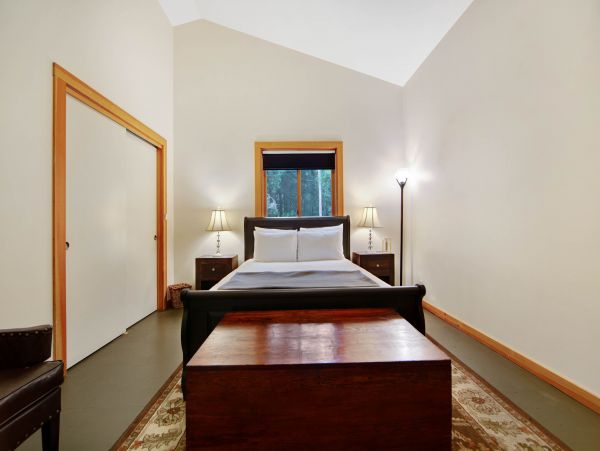 Mendocino Home 982898