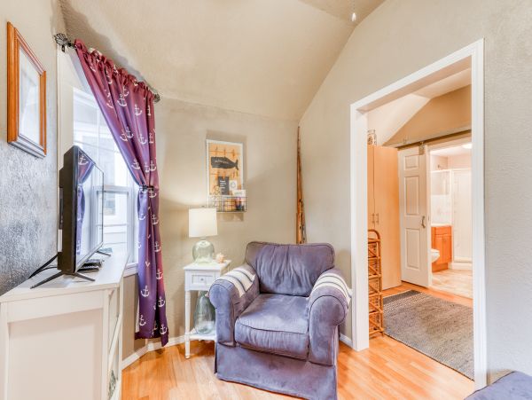 Mendocino Home 982899