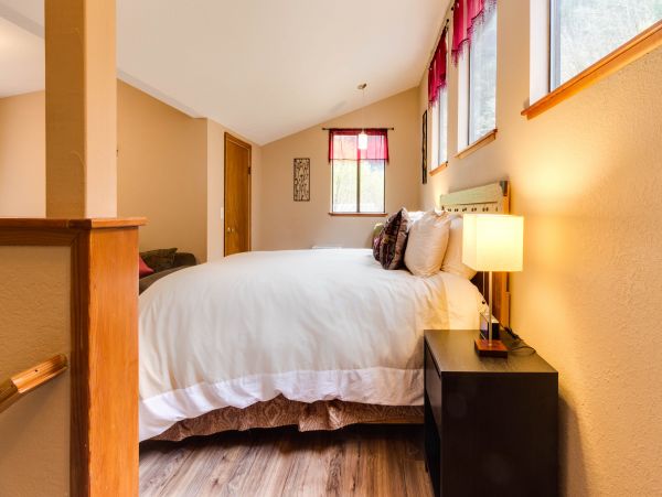 Mendocino Home 982900