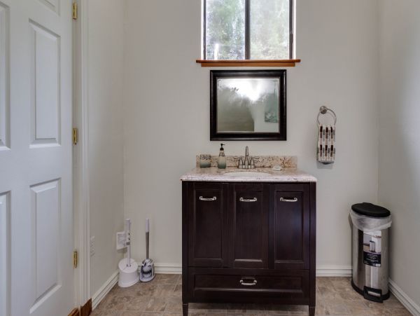Mendocino Home 982900