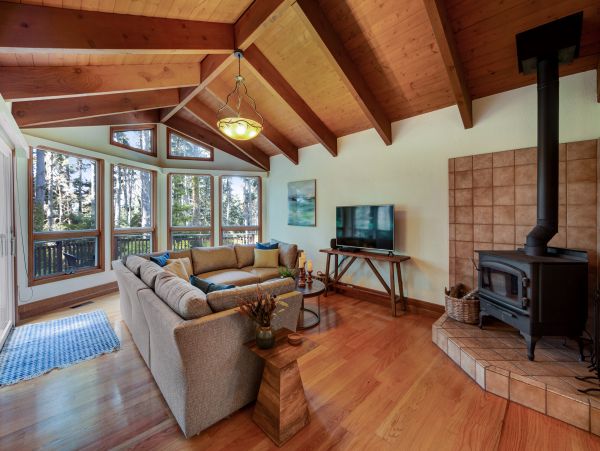Mendocino Home 982902