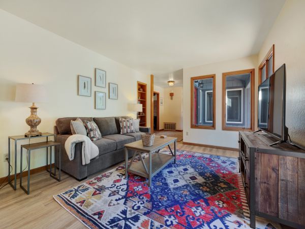 Mendocino Home 982902