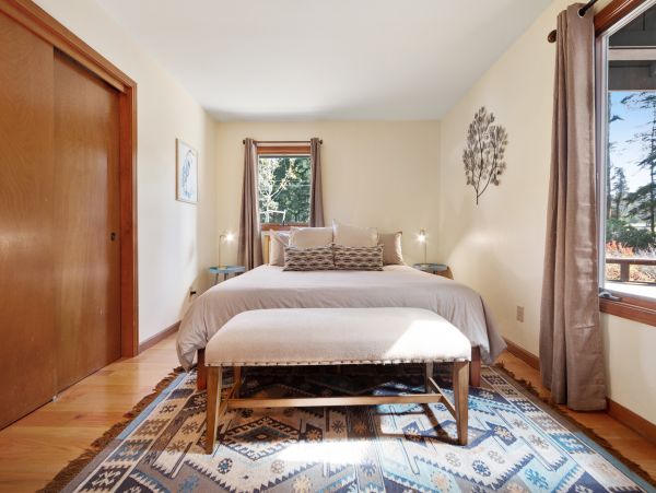 Mendocino Home 982902