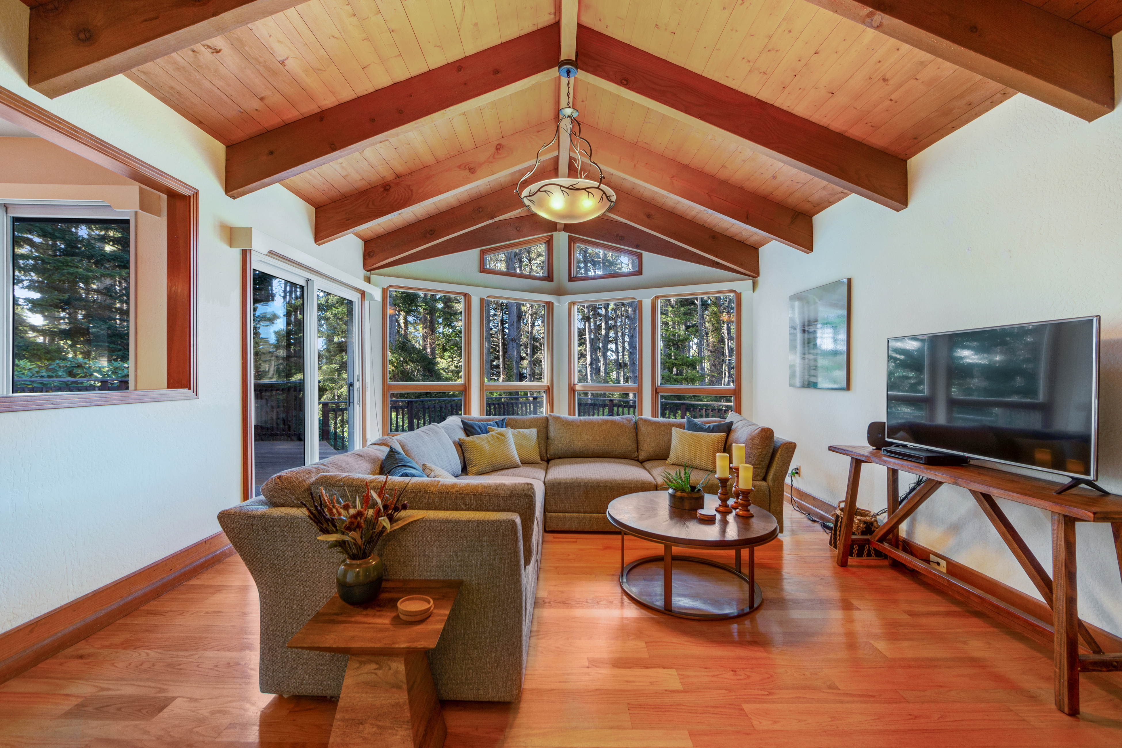 Mendocino Home 982902