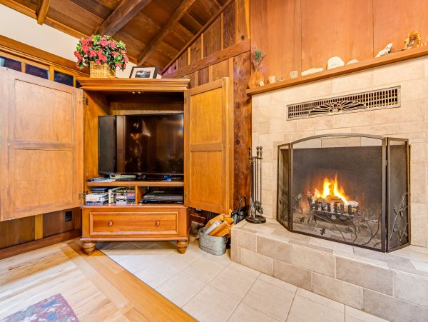 Mendocino Home 982903