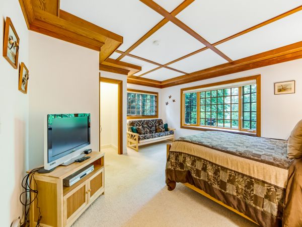 Mendocino Home 982903