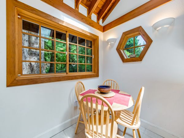 Mendocino Home 982903