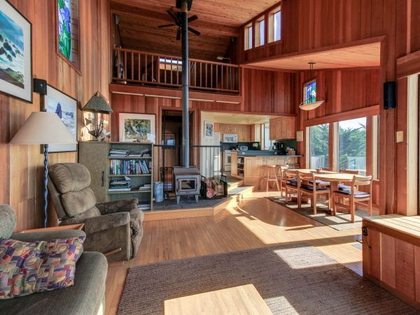 Mendocino Home 982906