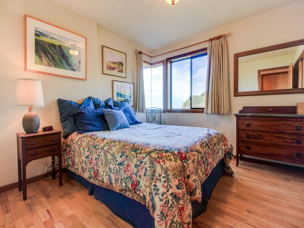Mendocino Home 982906