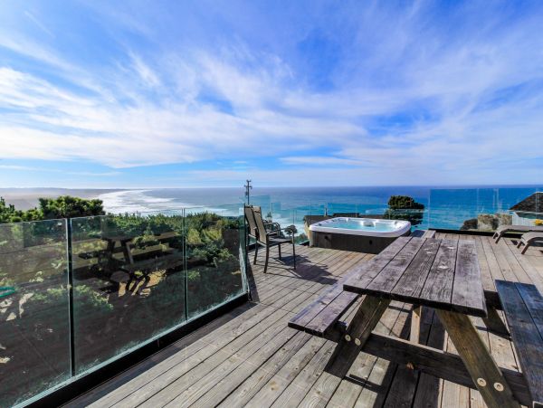 Mendocino Home 982906