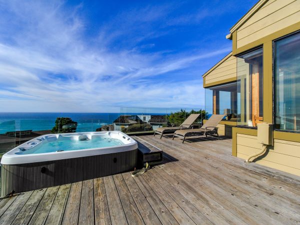 Mendocino Home 982906