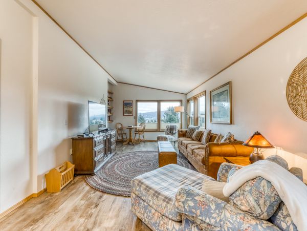 Mendocino Home 982907